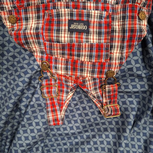 oshkosh overalls 6 to 9 months - Picture 3 of 9